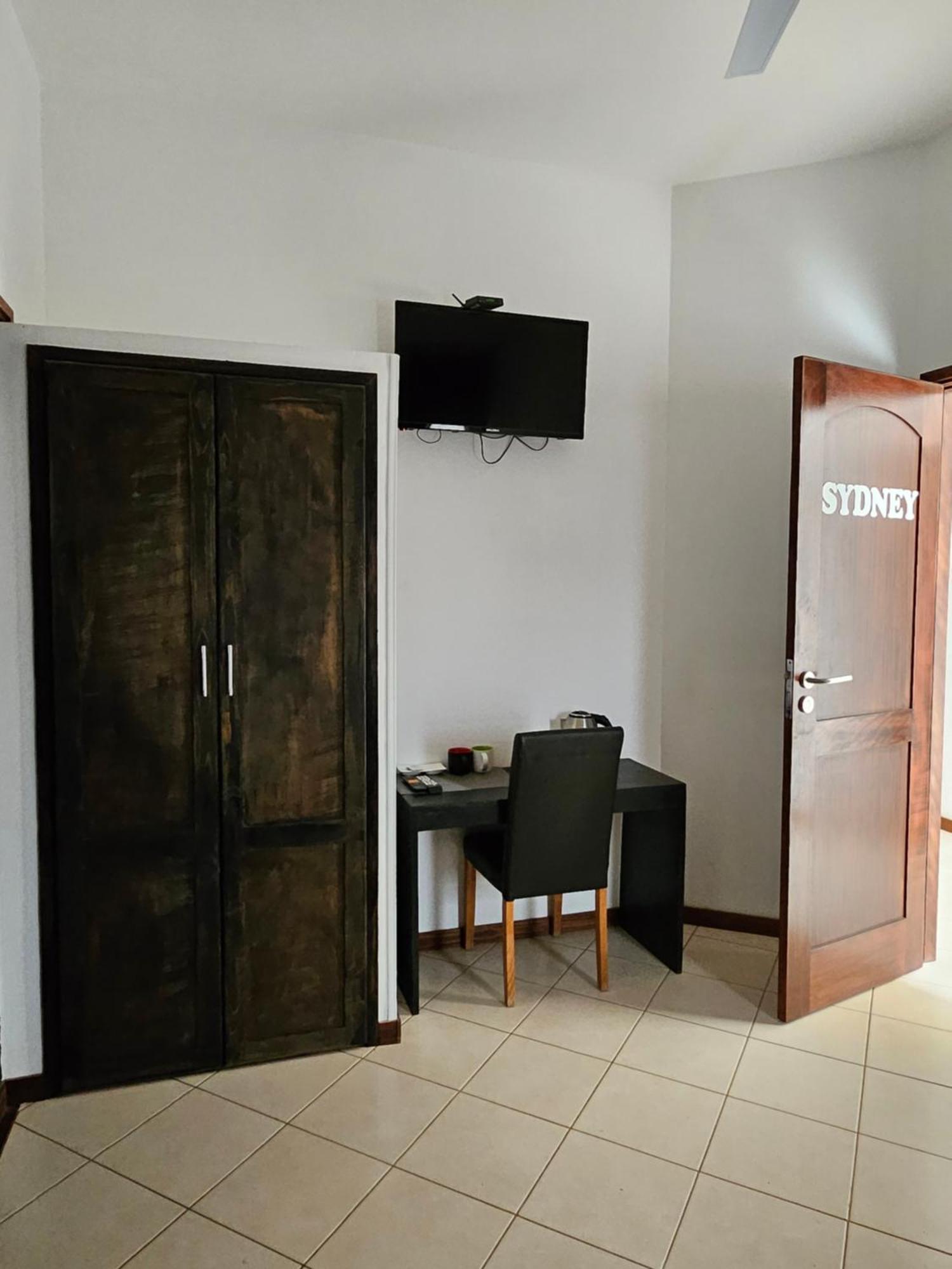 Blue Eagle Guesthouse - Casa De Hospedes سانتا ماريا المظهر الخارجي الصورة