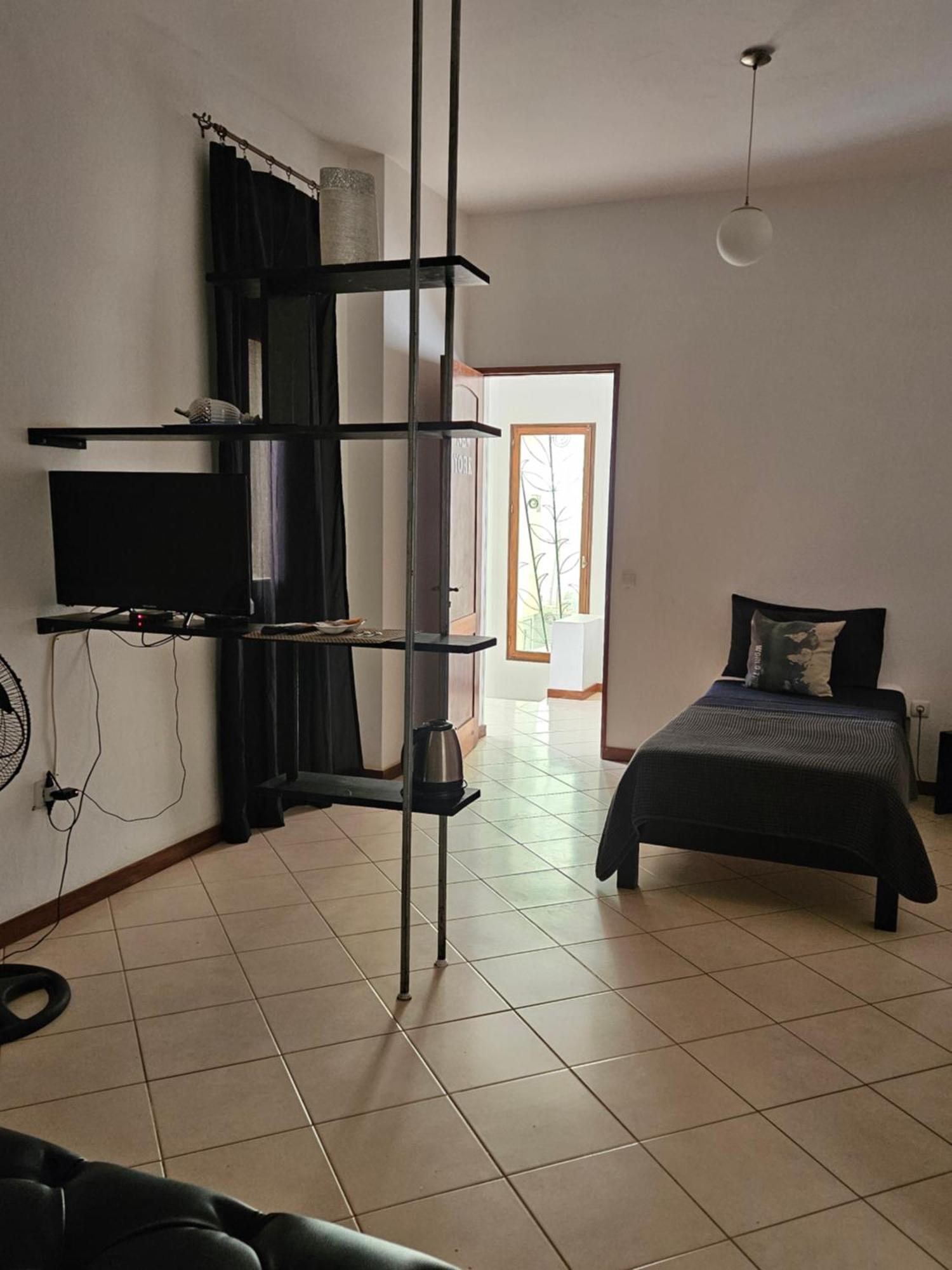 Blue Eagle Guesthouse - Casa De Hospedes سانتا ماريا المظهر الخارجي الصورة