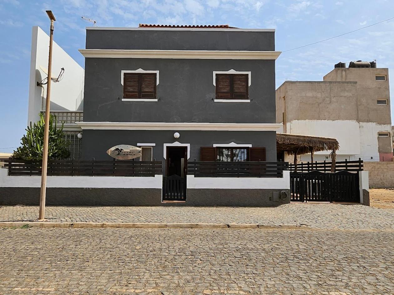 Blue Eagle Guesthouse - Casa De Hospedes سانتا ماريا المظهر الخارجي الصورة