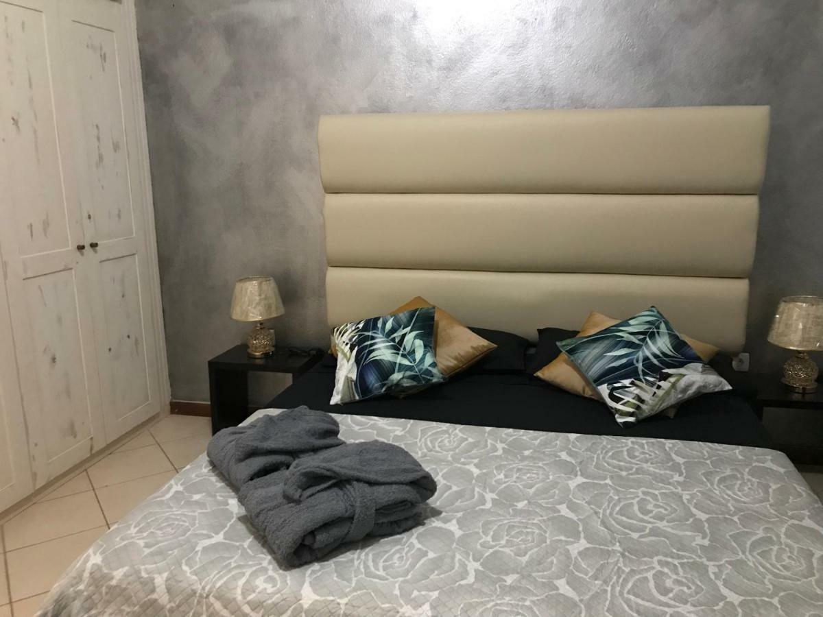 Blue Eagle Guesthouse - Casa De Hospedes سانتا ماريا المظهر الخارجي الصورة