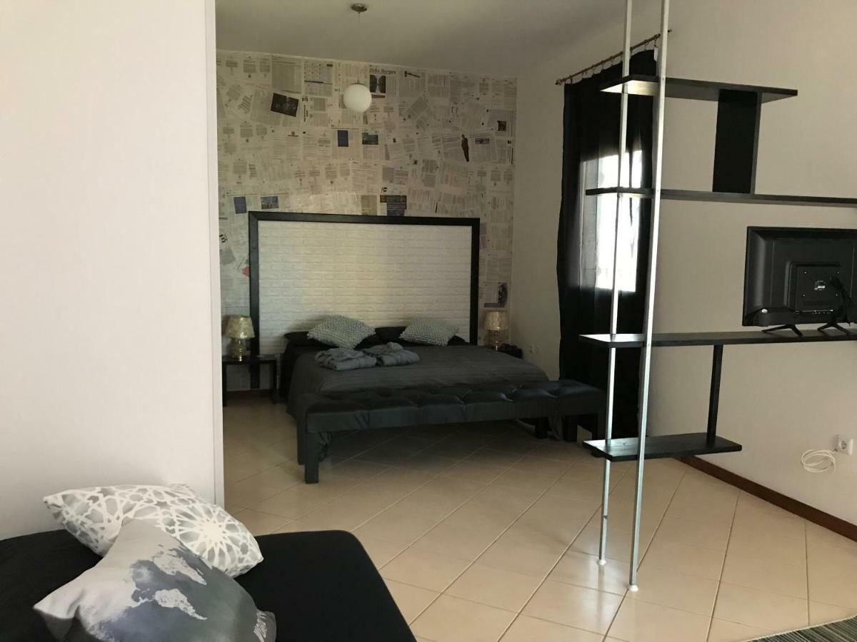 Blue Eagle Guesthouse - Casa De Hospedes سانتا ماريا المظهر الخارجي الصورة